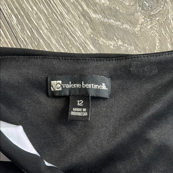 Black and White Striped Dress - Picture 5 of 8